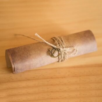 Vintage Kraft Paper Envelope Set with Letter Paper & Rope – New Arrival