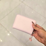 Premium PU Leather finish